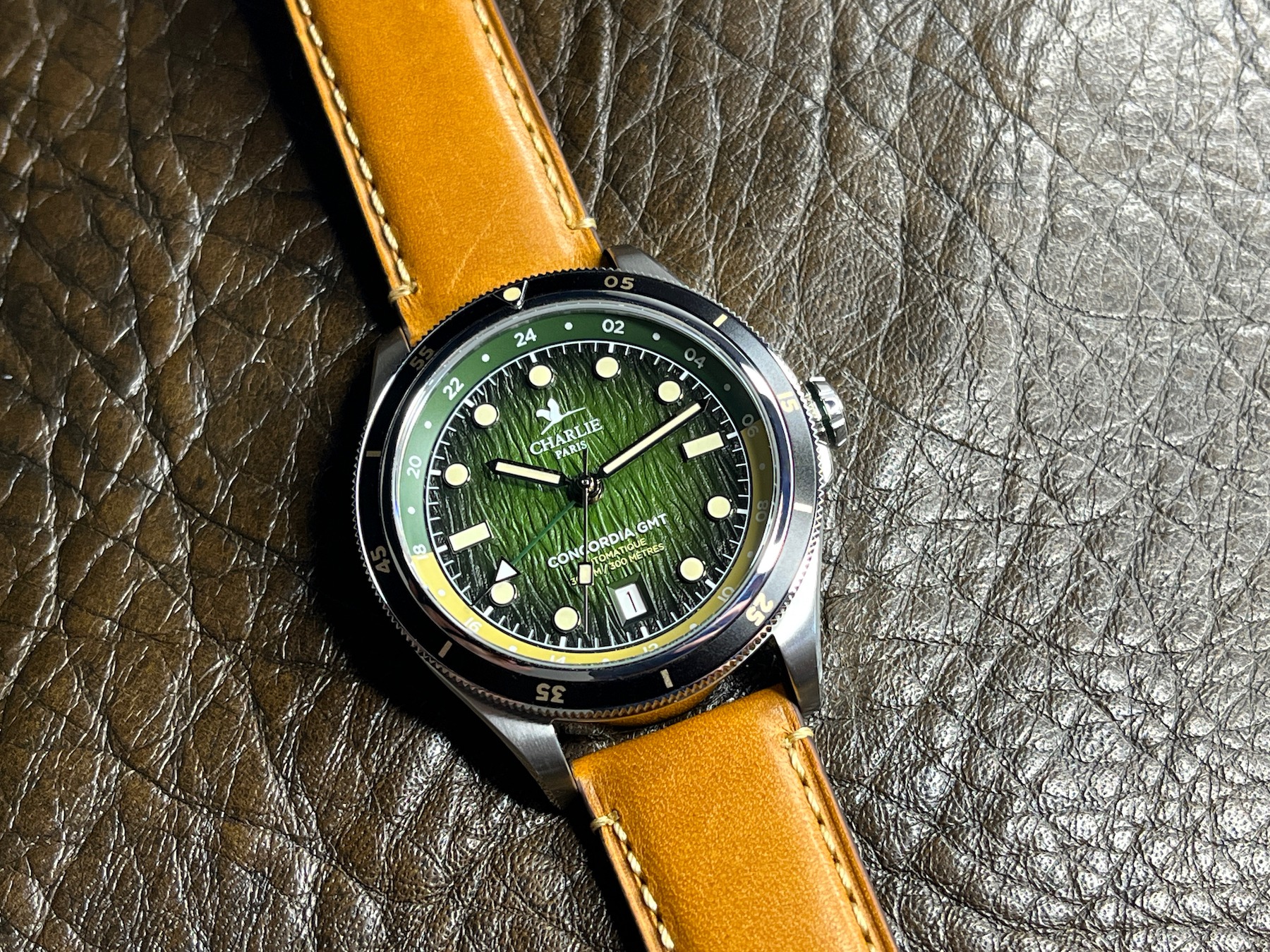 Charlie Paris Concordia GMT Latitude 0°