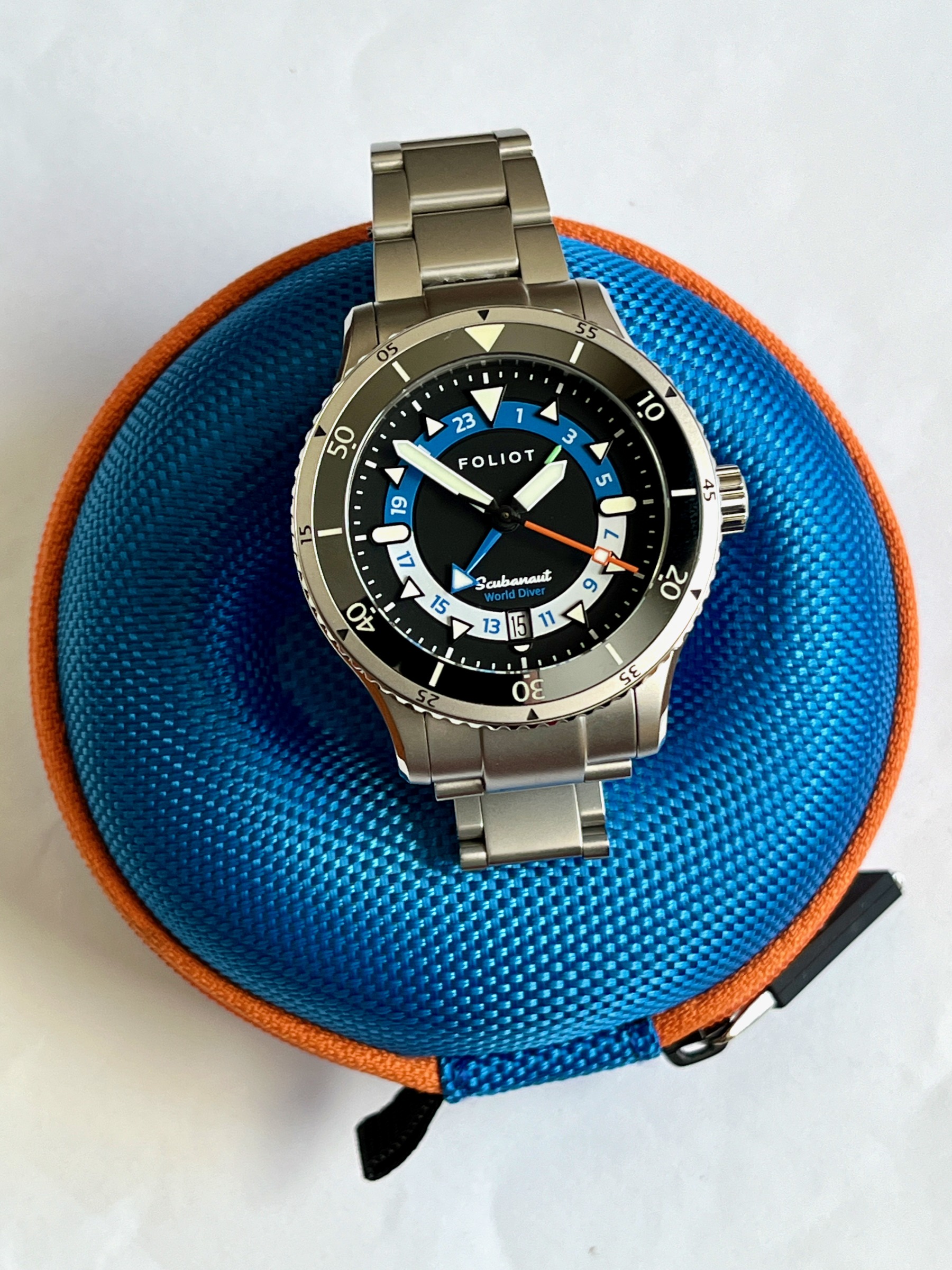 Holiot Foliot Scubanaut World Diver - The Time Bum