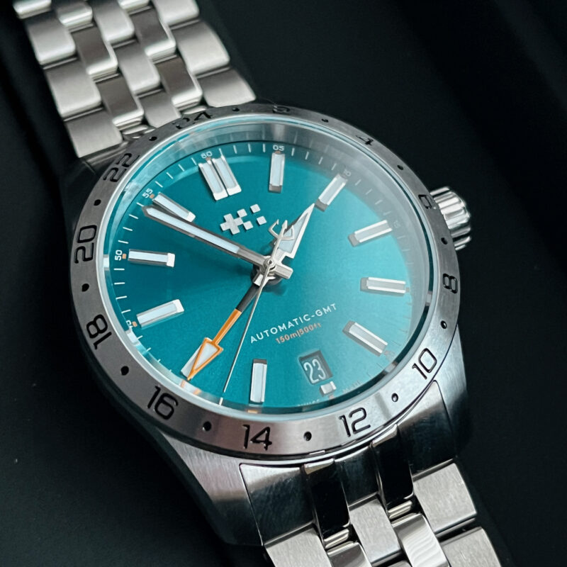 Christopher Ward C63 Sealander GMT 36