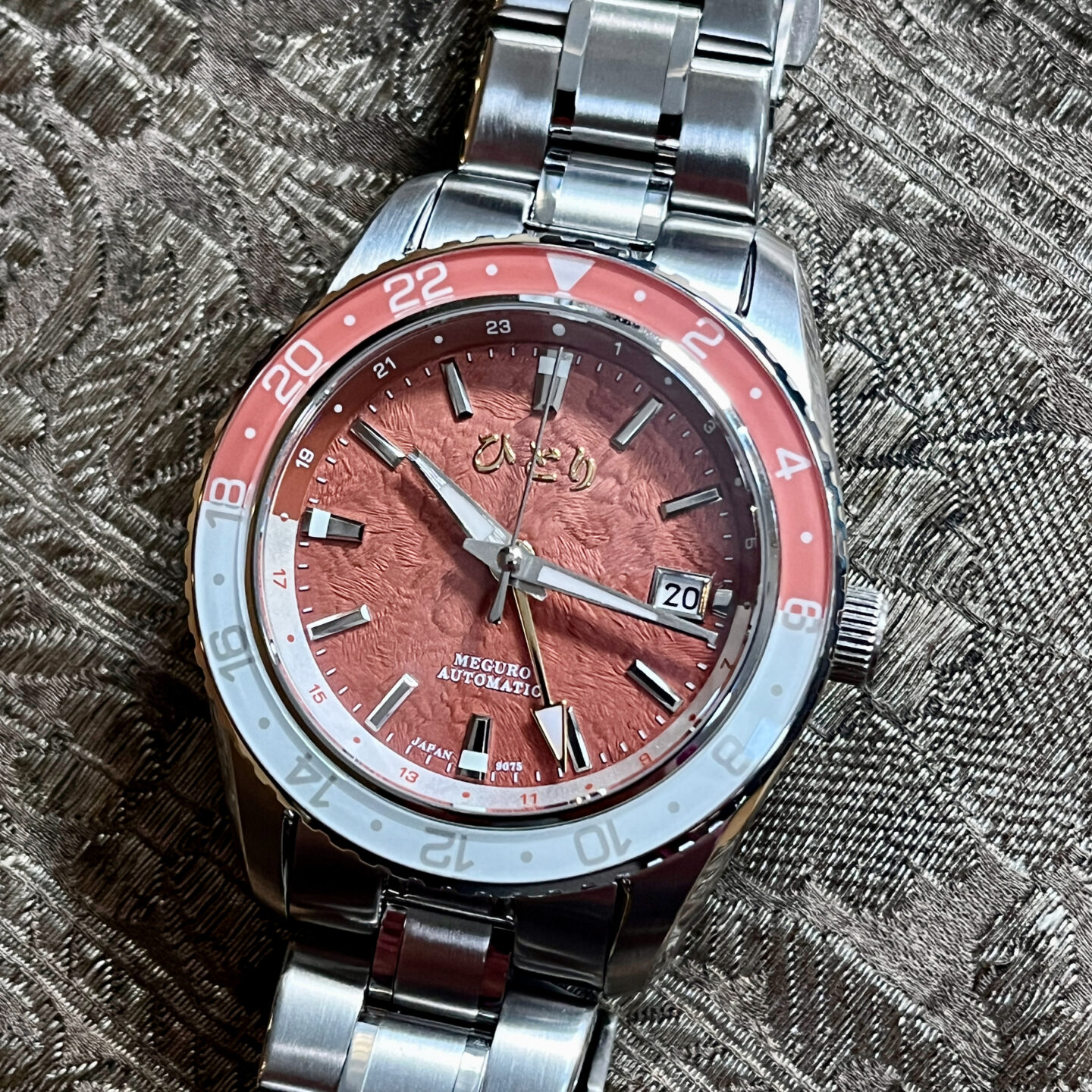 Hitori Meguro GMT Aki Koyo - The Time Bum